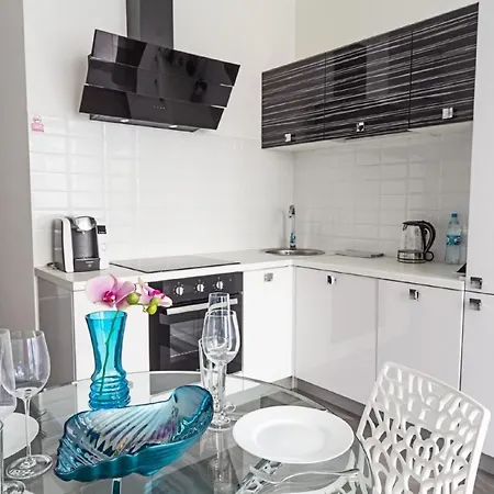 Pearl Apartament *