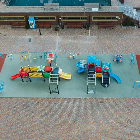 Pearl Apartment *